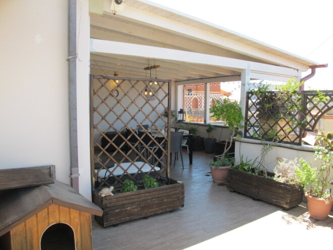 Bilocale con ampio terrazzo 